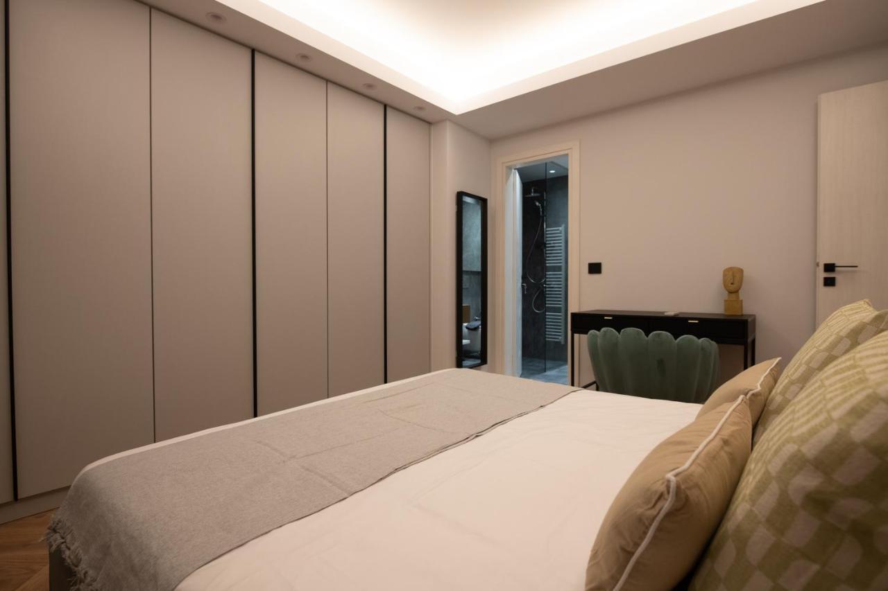 Apartamento Phaedrus Living Luxury Penthouse Ploutarchou Atenas Exterior foto