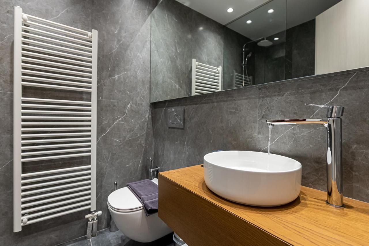 Apartamento Phaedrus Living Luxury Penthouse Ploutarchou Atenas Exterior foto