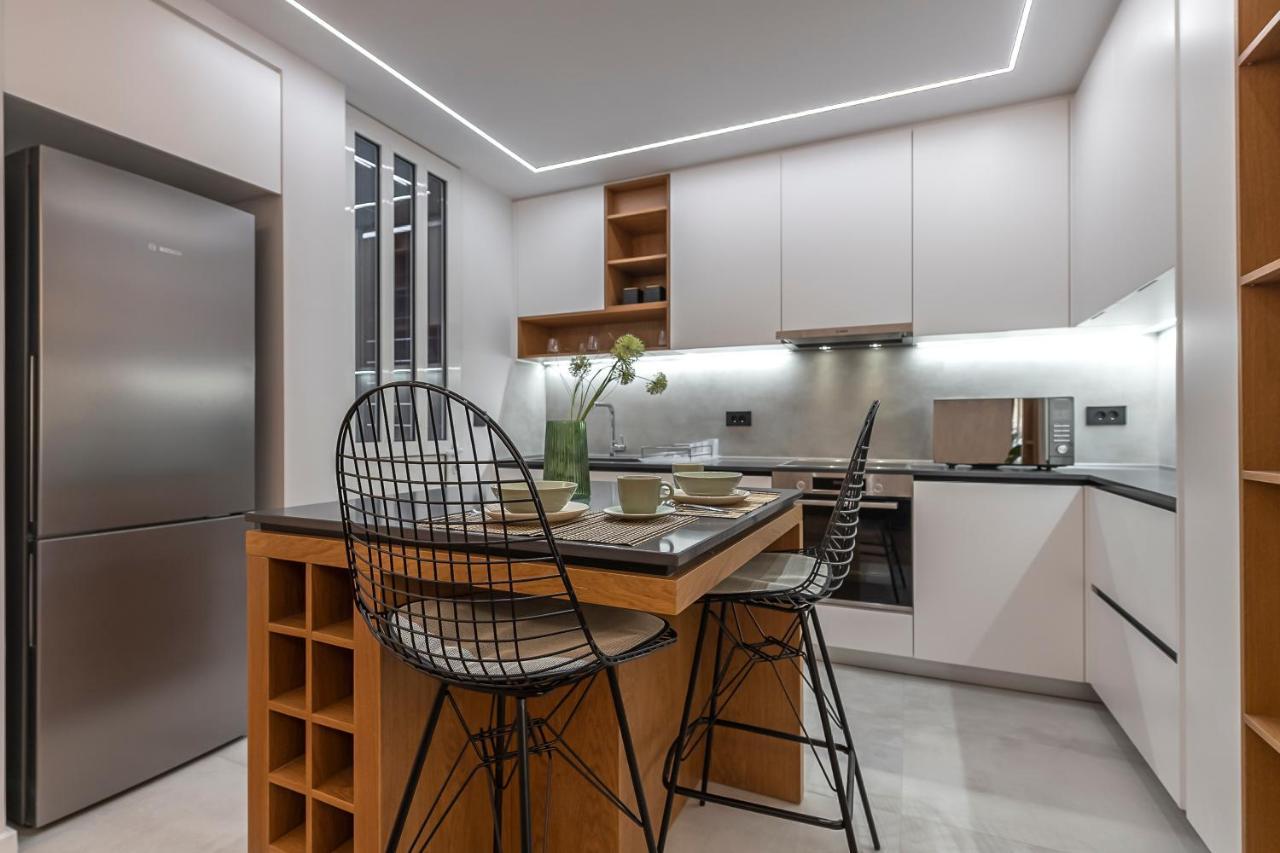 Apartamento Phaedrus Living Luxury Penthouse Ploutarchou Atenas Exterior foto